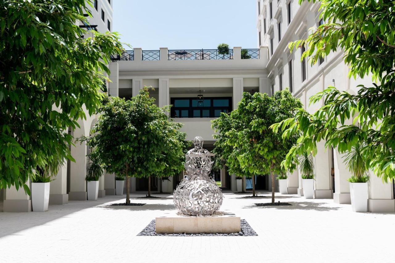 Thesis Hotel Miami Coral Gables, Curio Collection By Hilton Kültér fotó