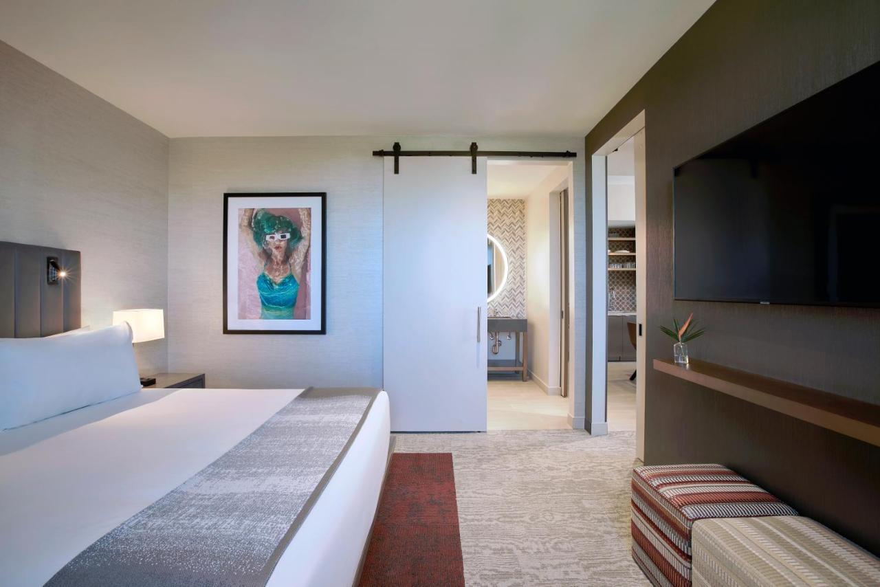Thesis Hotel Miami Coral Gables, Curio Collection By Hilton Kültér fotó