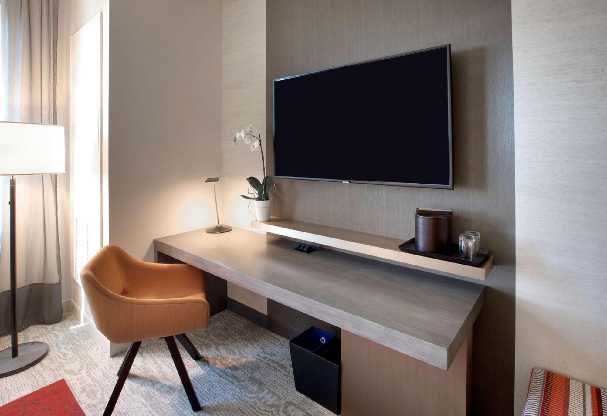 Thesis Hotel Miami Coral Gables, Curio Collection By Hilton Kültér fotó
